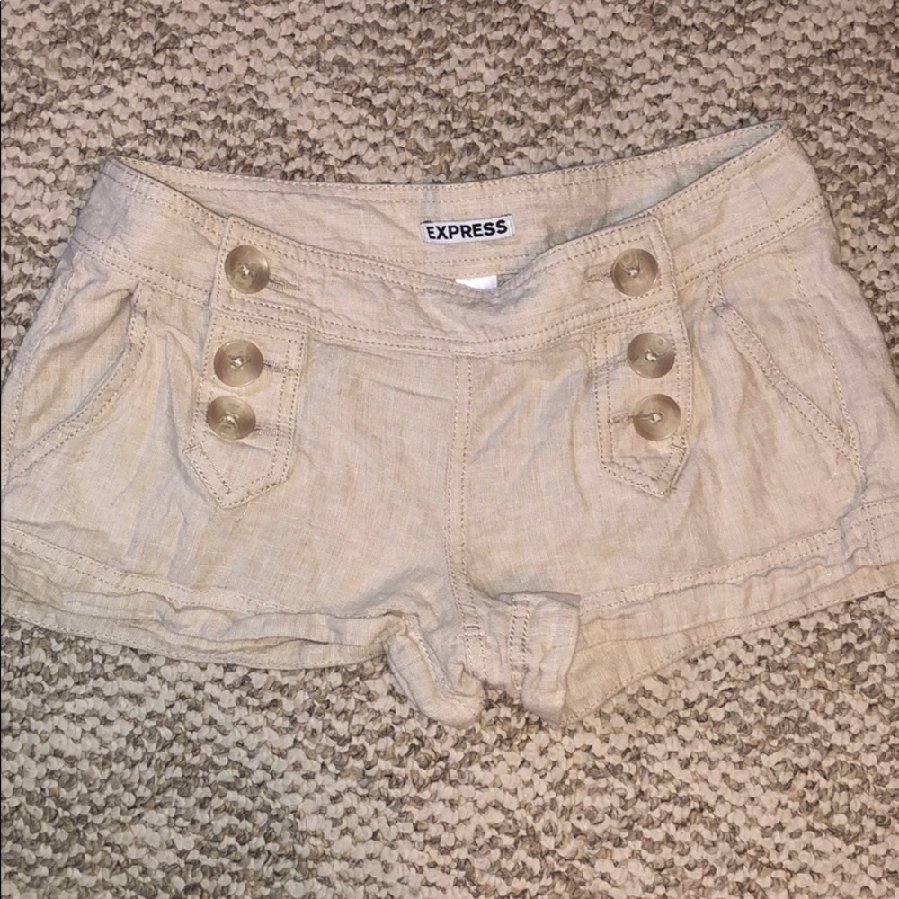 Shorts - Picture 1 of 3